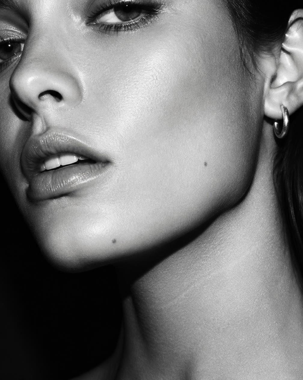 Editorial image representing Adluxe's aesthetic direction